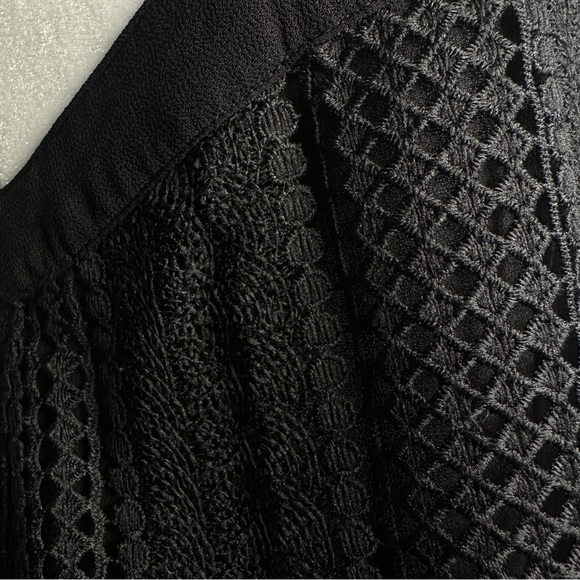 Free People Tank Top Womens XS Petite Black Rory Crochet Keyhole Front Buttons - Picture 12 of 15